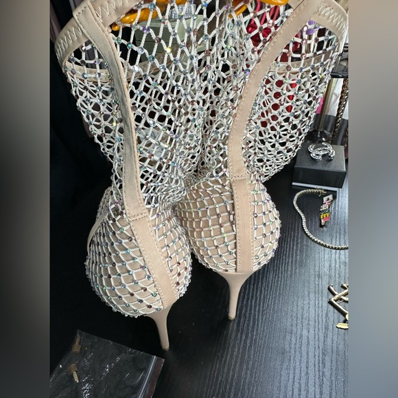 Femi Florence Stretch Mesh Rhinestone Sparkle Bootie Heels in Tan Nude Size 11 - Picture 12 of 17